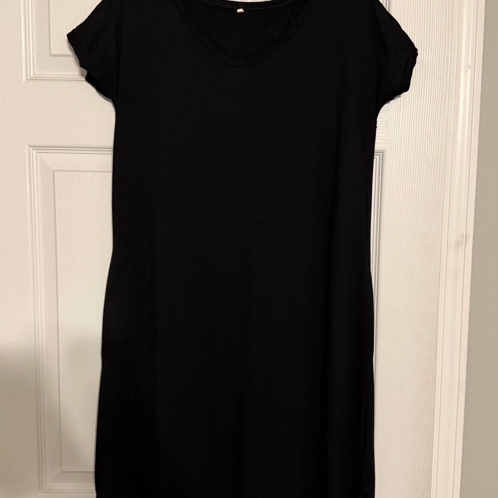 Black V-Neck T-Shirt Dress